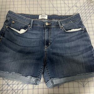 Denizen from Levi's Women's Dark Blue Jean Shorts